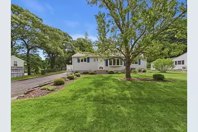 13 Thrush Ave, Plymouth, MA 02360 - Photo 3