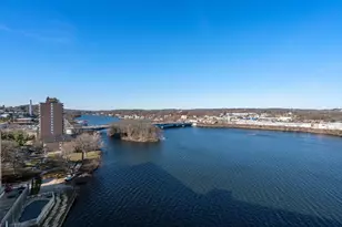 65 Lake Ave, Worcester, MA 01604 - Photo 33