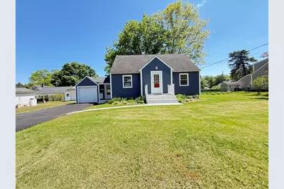 20 Doris Avenue, Portsmouth, NH 03801 - Photo 1