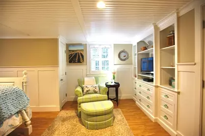 86 Taunton St, Lakeville, MA 02347 - Photo 15