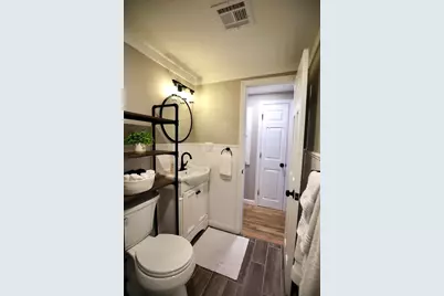 86 Taunton St, Lakeville, MA 02347 - Photo 25