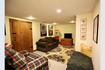 86 Taunton St, Lakeville, MA 02347 - Photo 21