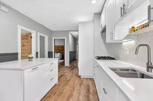 815 Centre St, Boston, MA 02130 - Photo 11