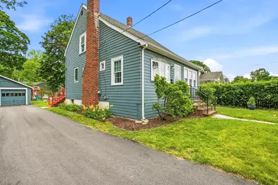 24 Henry St, Mansfield, MA 02048 - Photo 3