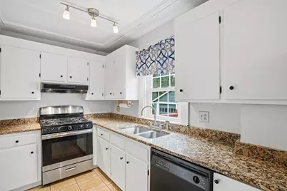 24 Henry St, Mansfield, MA 02048 - Photo 17