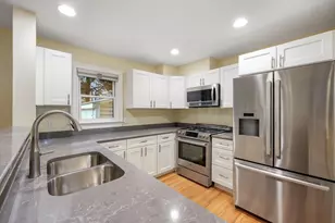 10 Eustis St, Cambridge, MA 02140 - Photo 7