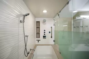 10 Eustis St, Cambridge, MA 02140 - Photo 13