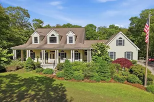 332 Division Rd, Dartmouth, MA 02748 - Photo 1
