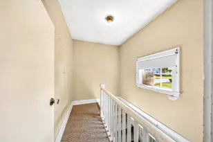 1158 Victoria St, New Bedford, MA 02745 - Photo 19