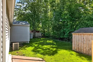 1158 Victoria St, New Bedford, MA 02745 - Photo 21