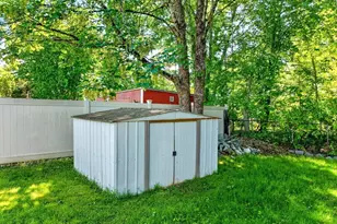 1158 Victoria St, New Bedford, MA 02745 - Photo 25