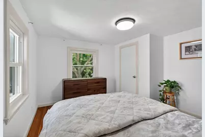 64 Redlands Rd, Boston, MA 02132 - Photo 23