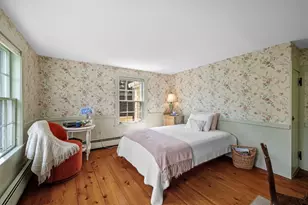 27 Waldron St, Marblehead, MA 01945 - Photo 13