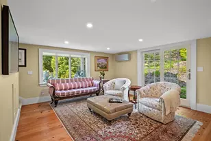 27 Waldron St, Marblehead, MA 01945 - Photo 11