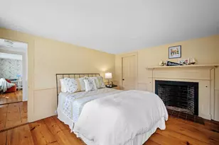 27 Waldron St, Marblehead, MA 01945 - Photo 15