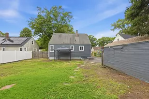 111 Breckwood Blvd, Springfield, MA 01119 - Photo 39