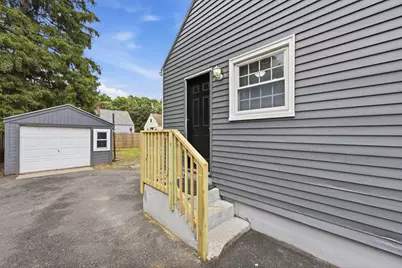 111 Breckwood Blvd, Springfield, MA 01119 - Photo 33