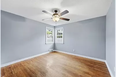 111 Breckwood Blvd, Springfield, MA 01119 - Photo 21