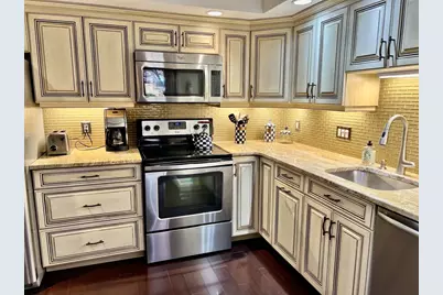 404 Paradise Road #1D, Swampscott, MA 01907 - Photo 21