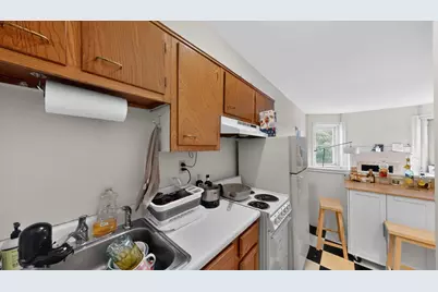 1071 Beacon St #6, Brookline, MA 02446 - Photo 7