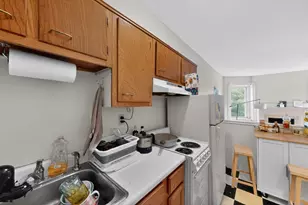 1071 Beacon St, Brookline, MA 02446 - Photo 7