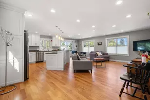 28 Park Ave, Medford, MA 02155 - Photo 3