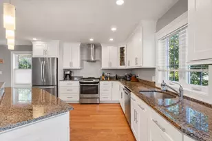 28 Park Ave, Medford, MA 02155 - Photo 5