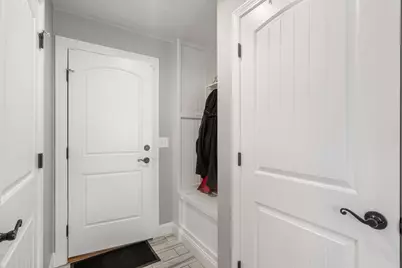 28 Park Ave, Medford, MA 02155 - Photo 25
