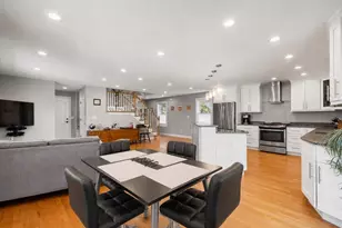 28 Park Ave, Medford, MA 02155 - Photo 7