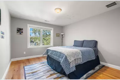 28 Park Ave, Medford, MA 02155 - Photo 13
