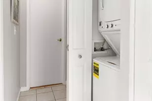 221 Oak St, Brockton, MA 02301 - Photo 19