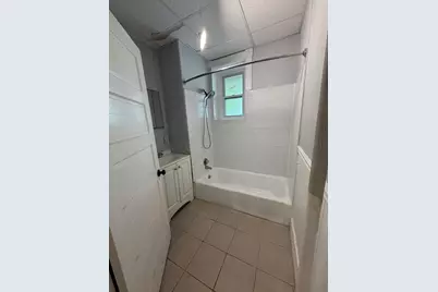 15 Lynde St #5, Salem, MA 01970 - Photo 5