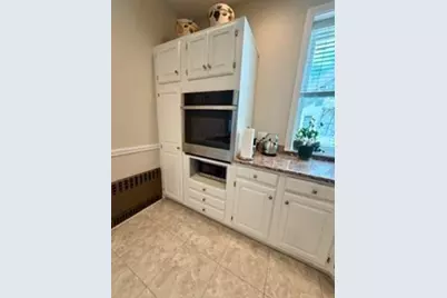 457 Washington St #8, Newton, MA 02458 - Photo 9