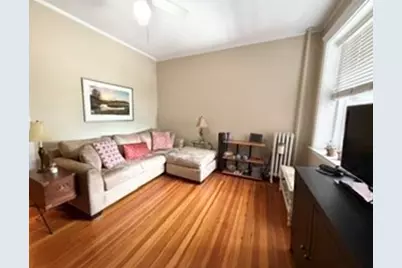 457 Washington St #8, Newton, MA 02458 - Photo 9