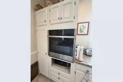 457 Washington St #8, Newton, MA 02458 - Photo 7