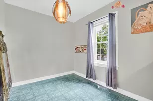23 Oakes Ave, Southbridge, MA 01550 - Photo 19