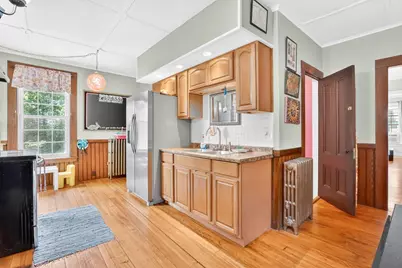 23 Oakes Ave, Southbridge, MA 01550 - Photo 15