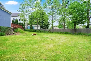 23 Oakes Ave, Southbridge, MA 01550 - Photo 37