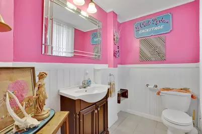 23 Oakes Ave, Southbridge, MA 01550 - Photo 21