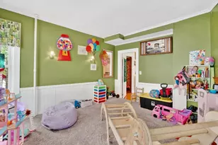 23 Oakes Ave, Southbridge, MA 01550 - Photo 19