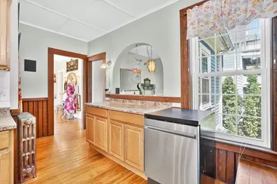 23 Oakes Ave, Southbridge, MA 01550 - Photo 17