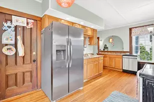 23 Oakes Ave, Southbridge, MA 01550 - Photo 13