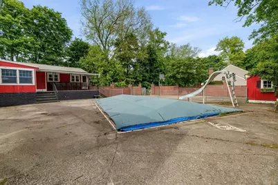 179 Woburn St, Medford, MA 02155 - Photo 23