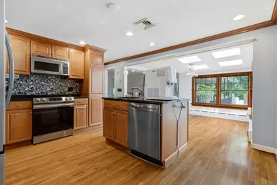179 Woburn St, Medford, MA 02155 - Photo 7