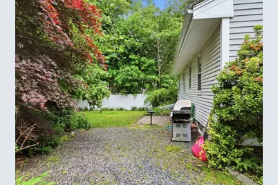 137 South St, Northborough, MA 01532 - Photo 29