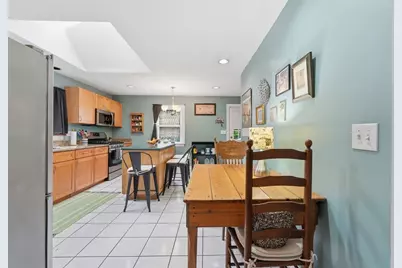137 South St, Northborough, MA 01532 - Photo 7
