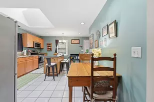 137 South St, Northborough, MA 01532 - Photo 7