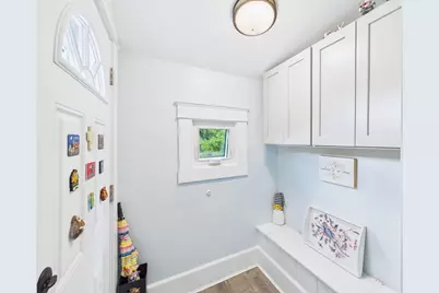 21 Sycamore St, Fairhaven, MA 02719 - Photo 3