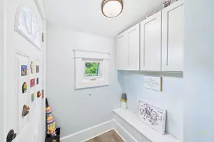 21 Sycamore St, Fairhaven, MA 02719 - Photo 3