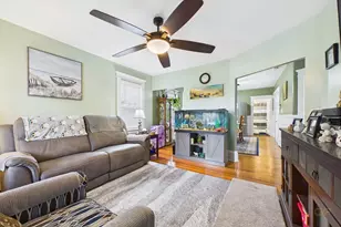 21 Sycamore St, Fairhaven, MA 02719 - Photo 5
